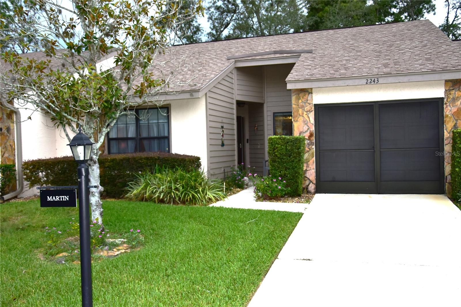 2243 Wyndam Dr