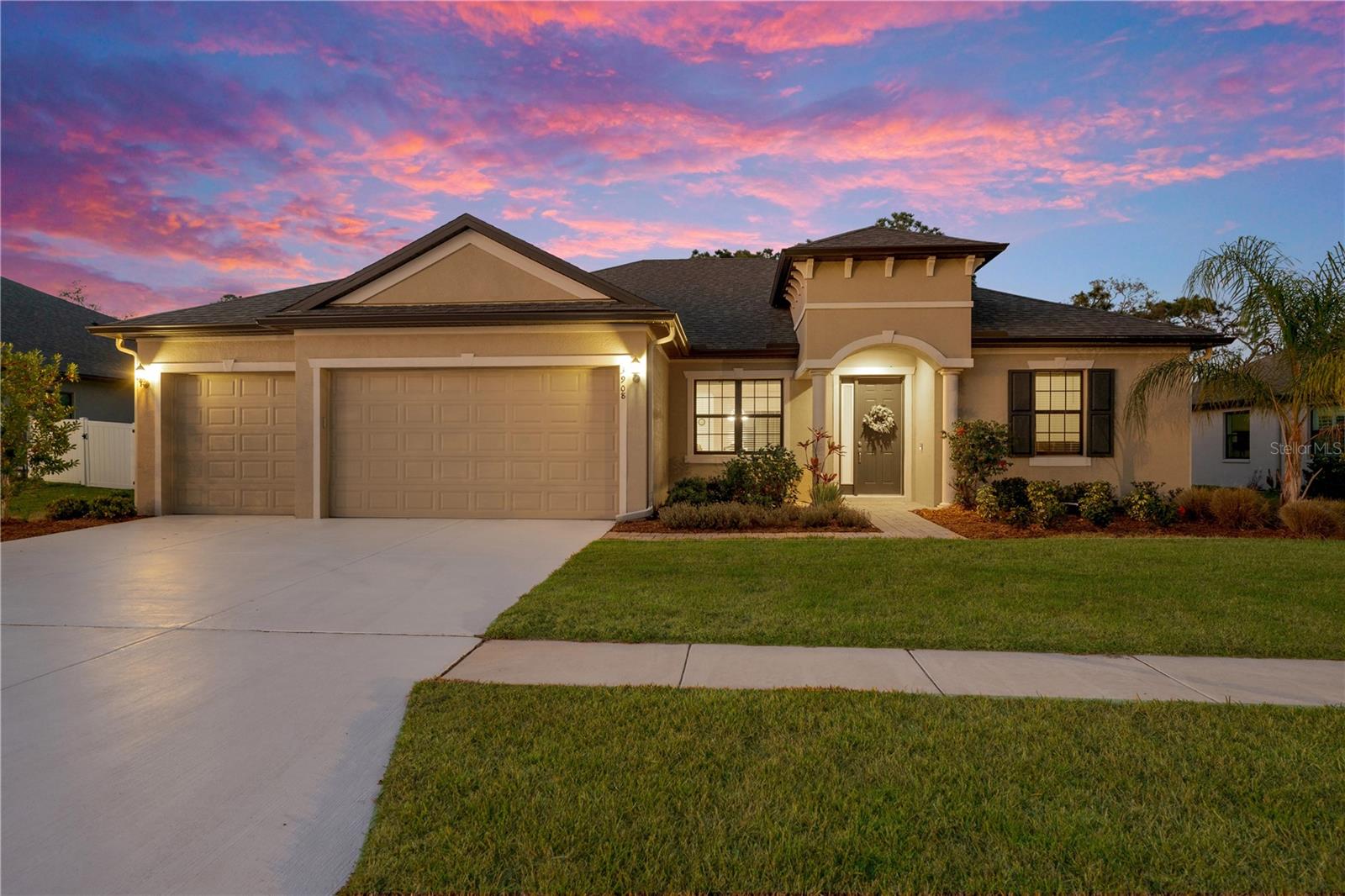 3908 Gaviota Dr