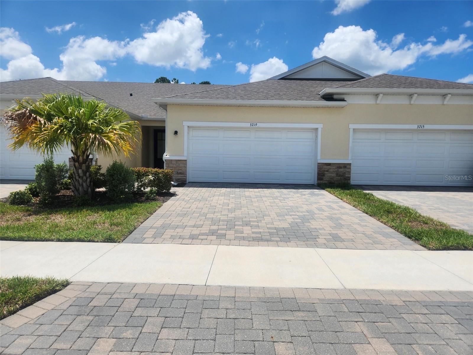 3719 Laughing Dove Ave