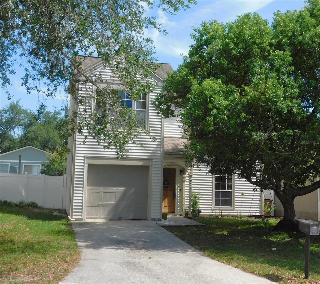 7508 Okeechobee CT