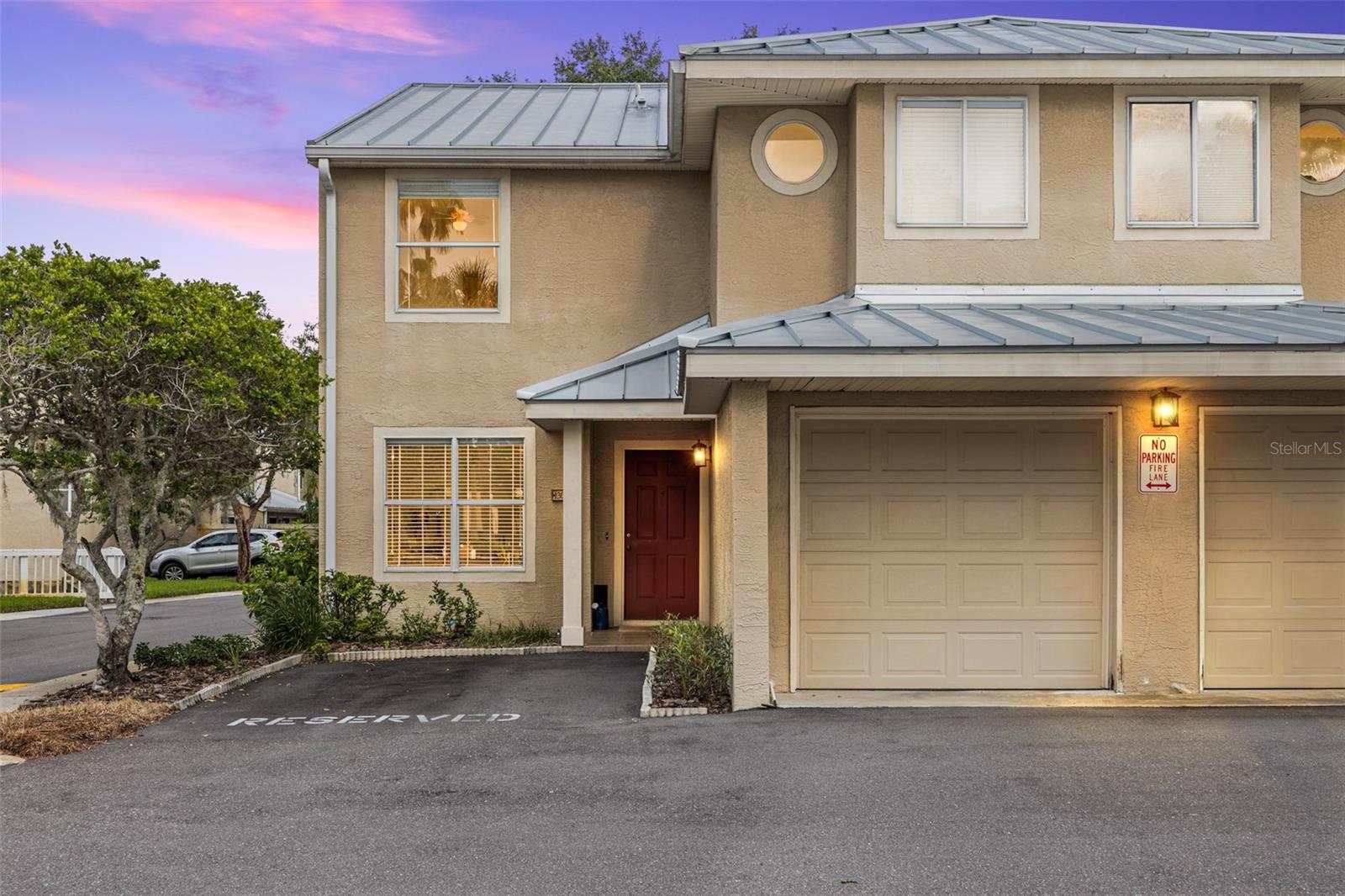13007 Lorna Pl