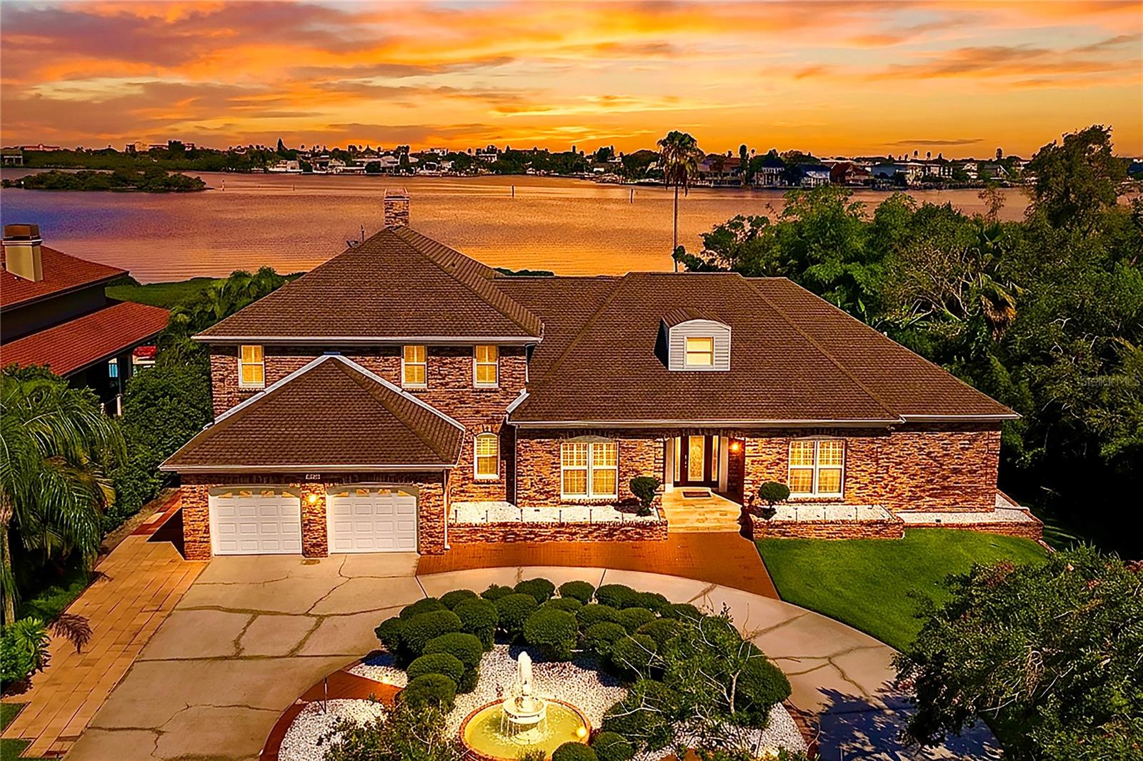 12816 Harborwood Dr