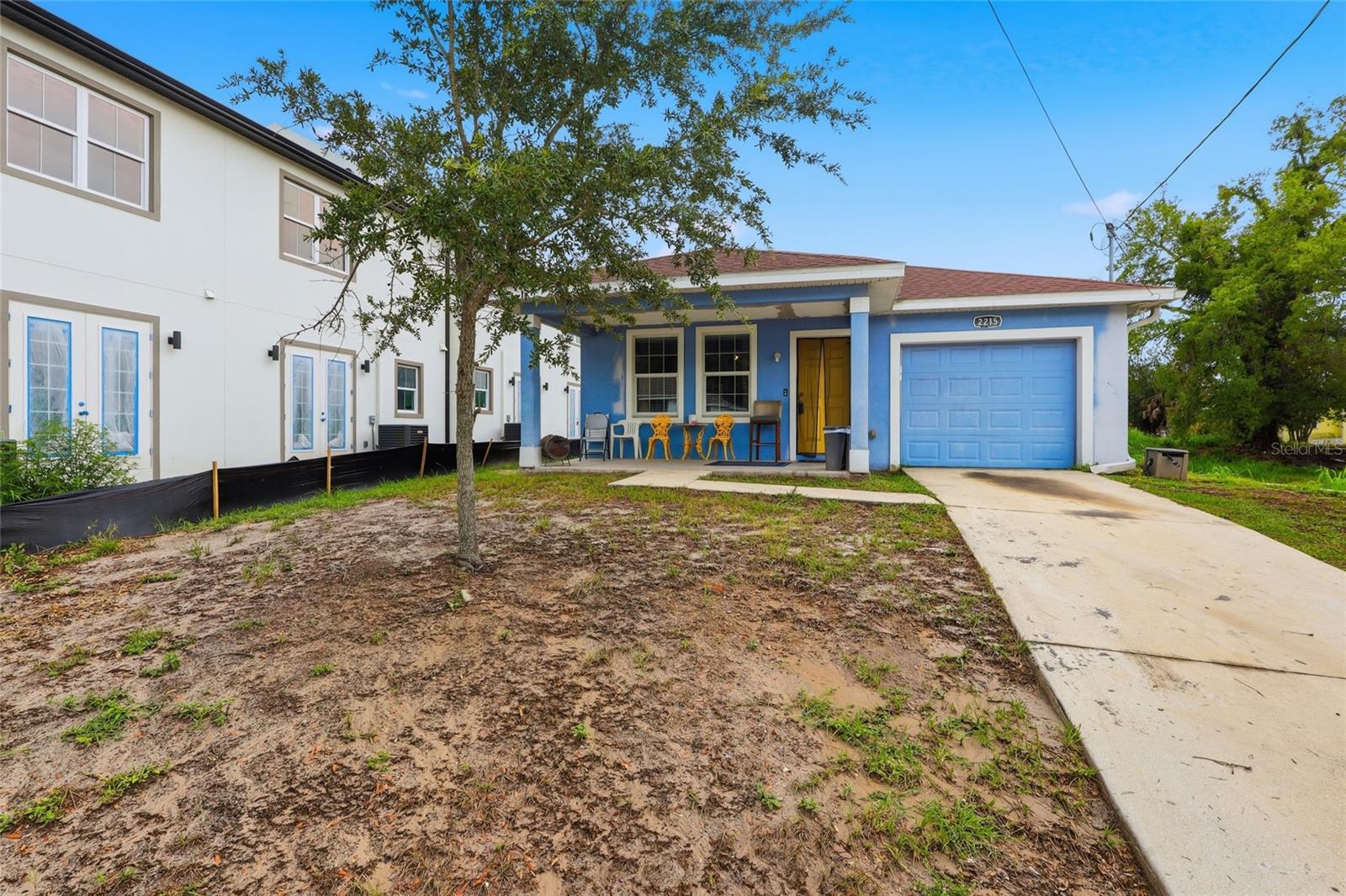 2215 E Columbus Dr