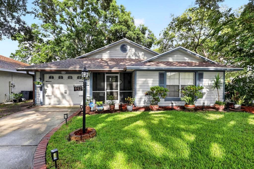 852 Franklin Cir