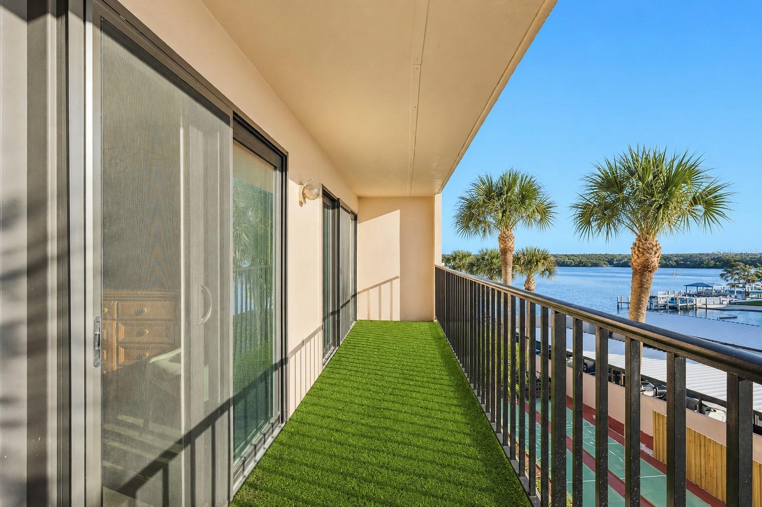 51 Island Way #311