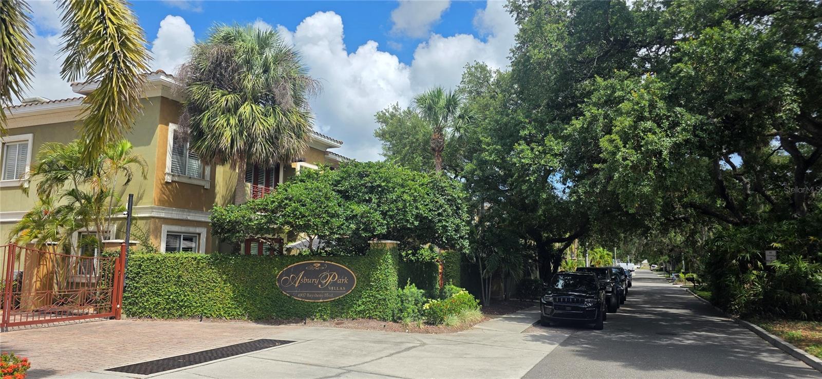 4907 Bayshore Blvd #103