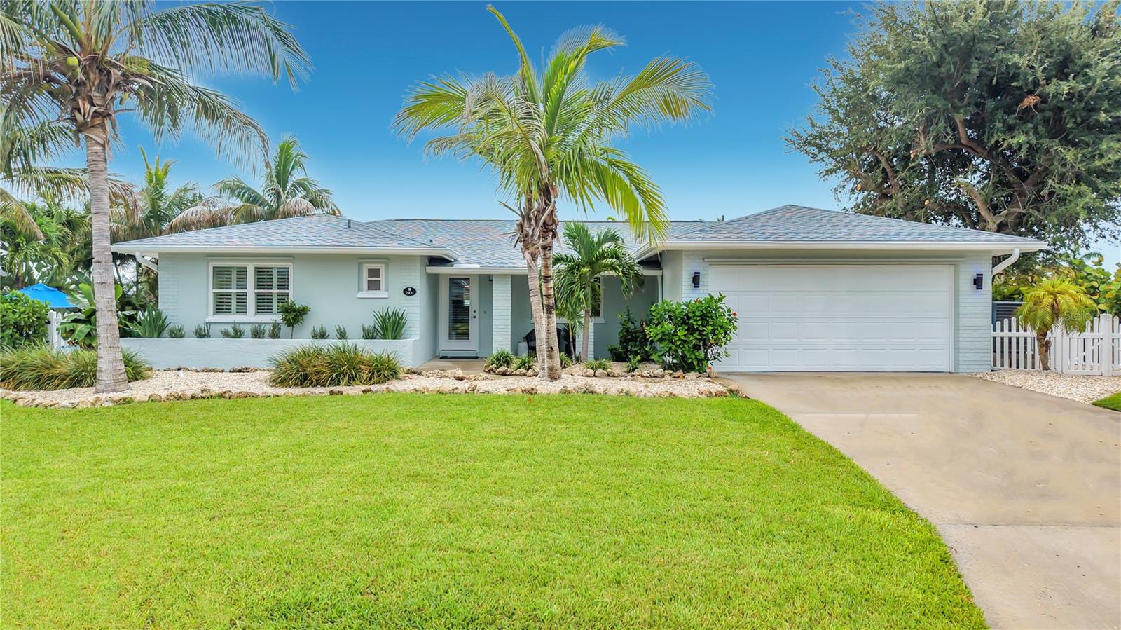 2931 Alton Dr