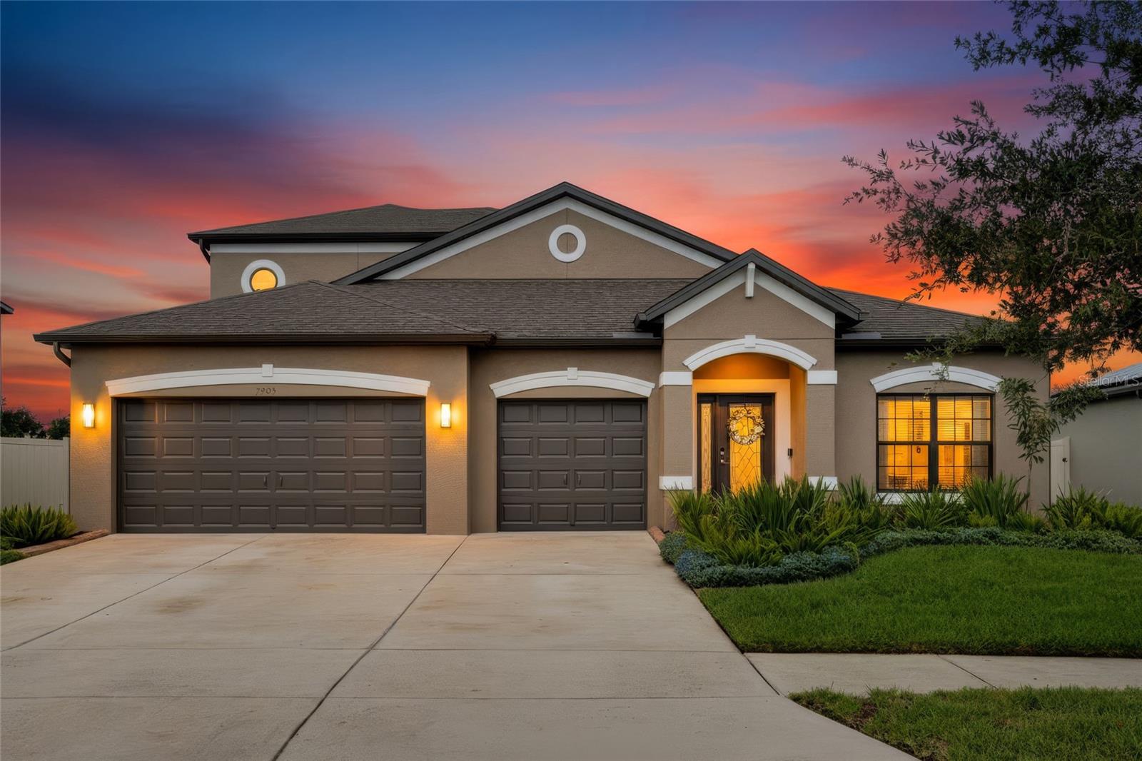 7903 Lago Mist Way