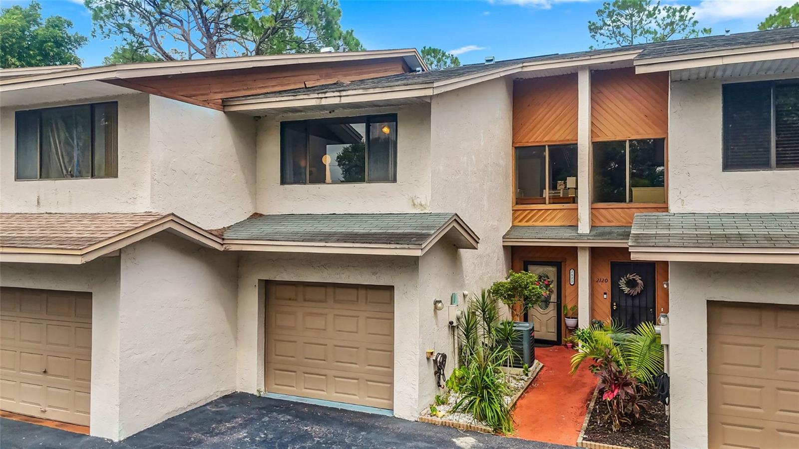 2122 Tarpon Landings Dr