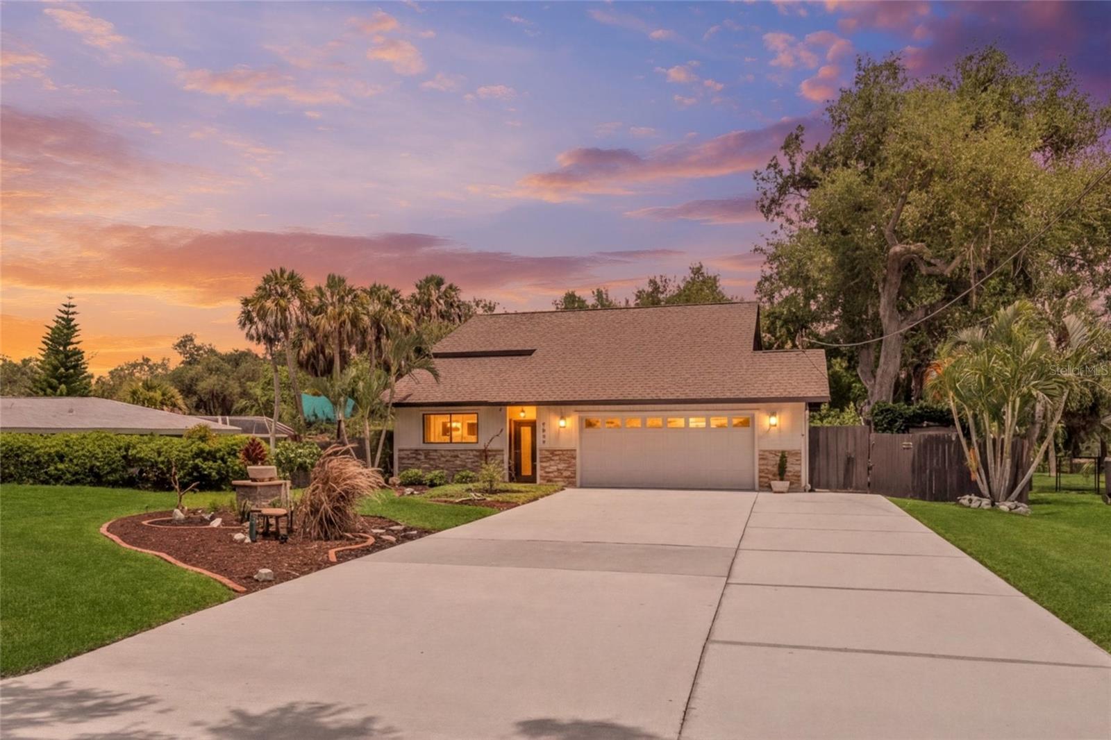 3643 Meridale Rd