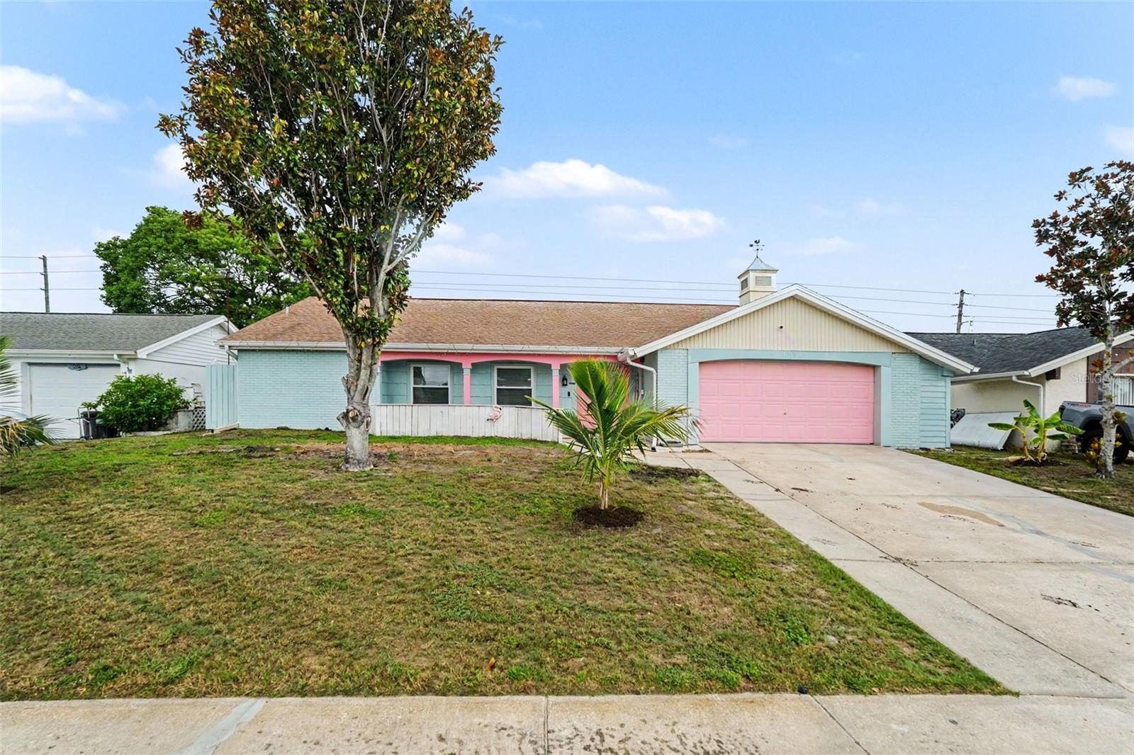 4315 Stratfield Dr