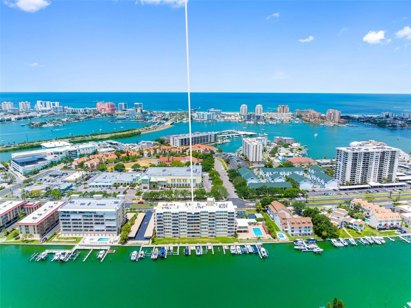 223 Island Way #7F