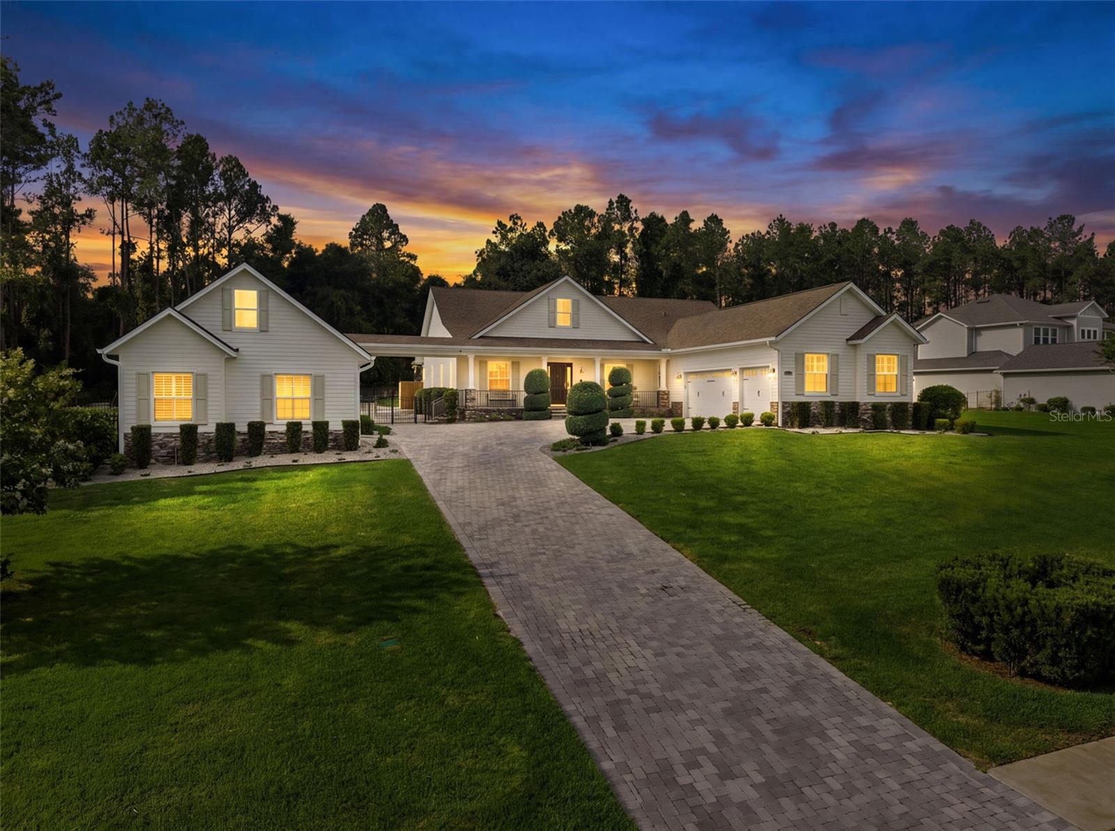20085 English Walnut Pl
