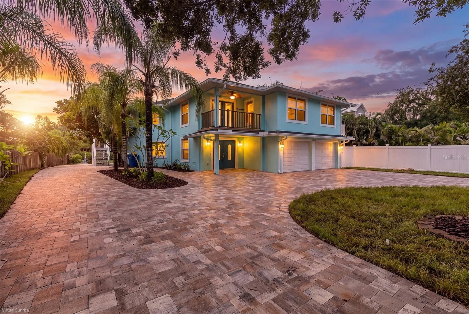 2030 Gulfview Dr