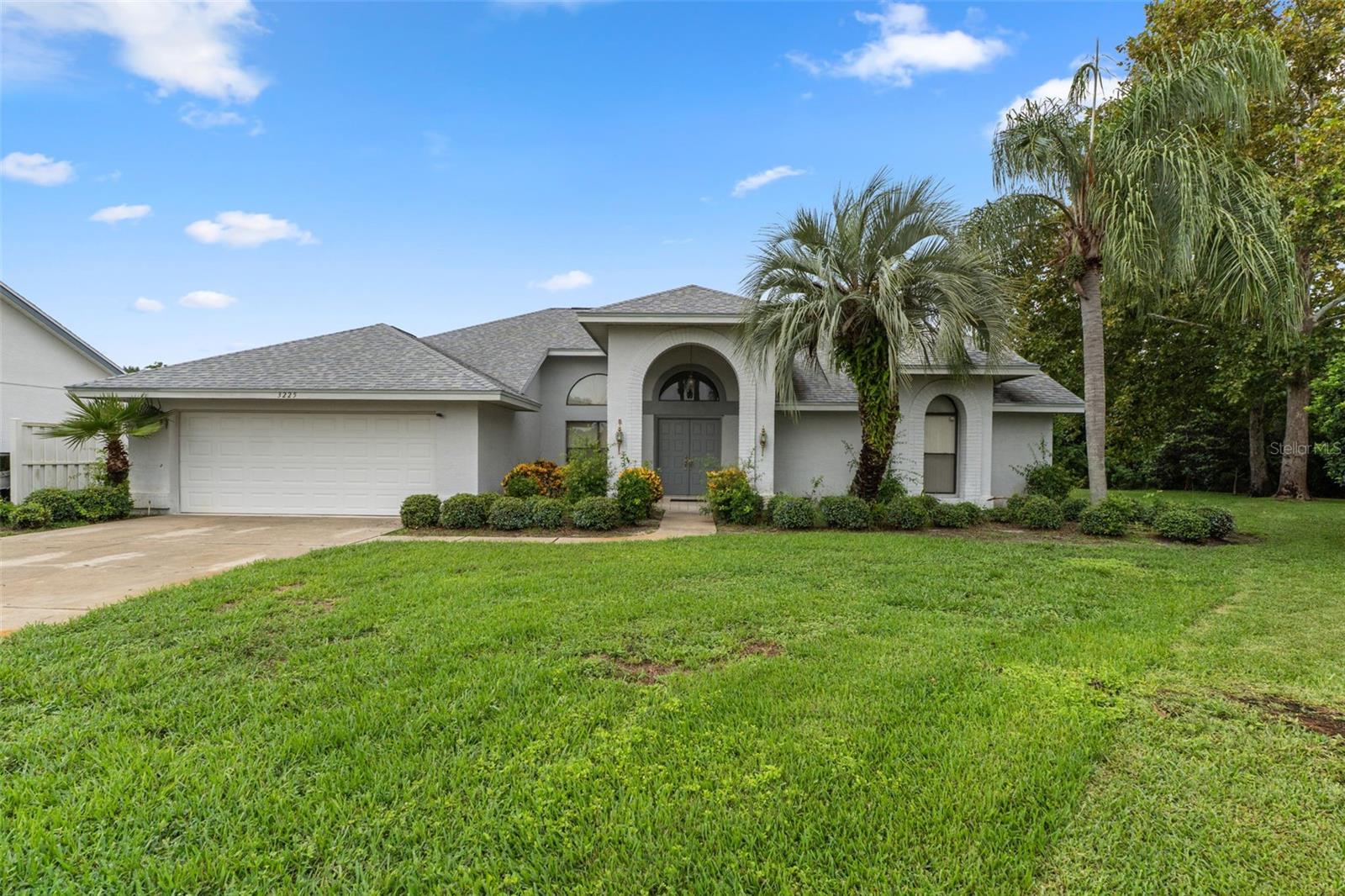 3225 Glenwood Cir