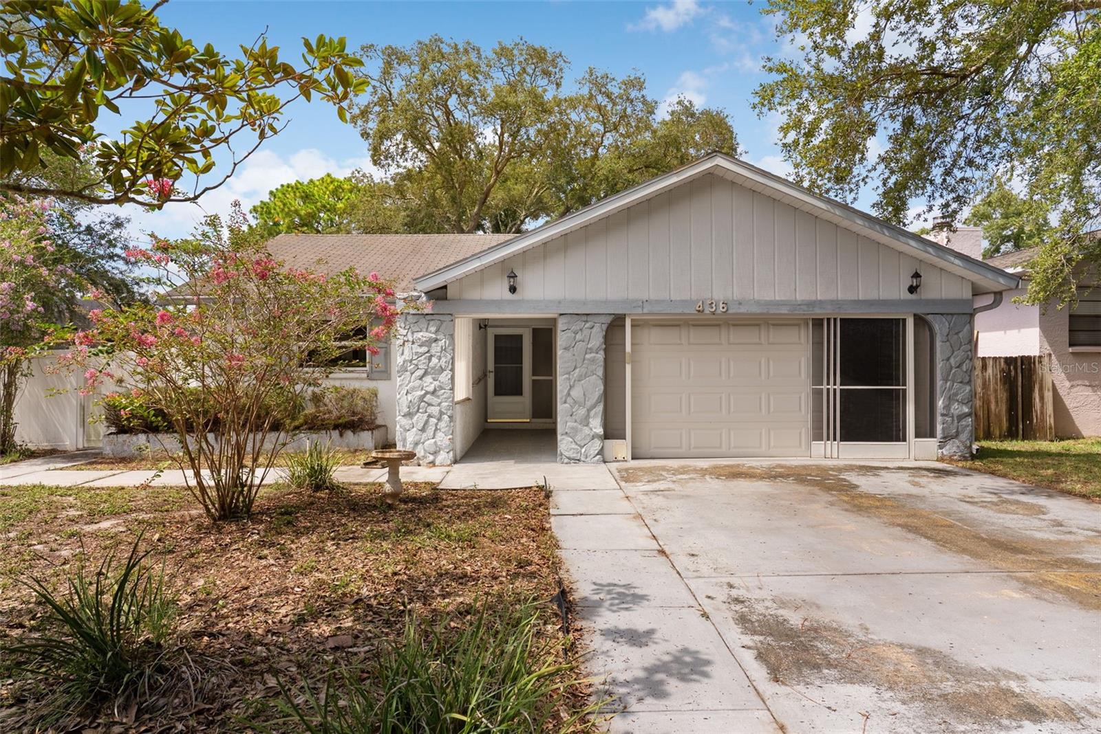 436 Manor Blvd