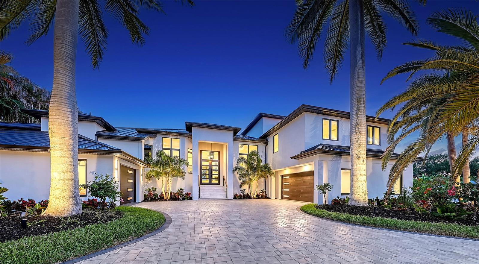 1516 Ridgewood Ln
