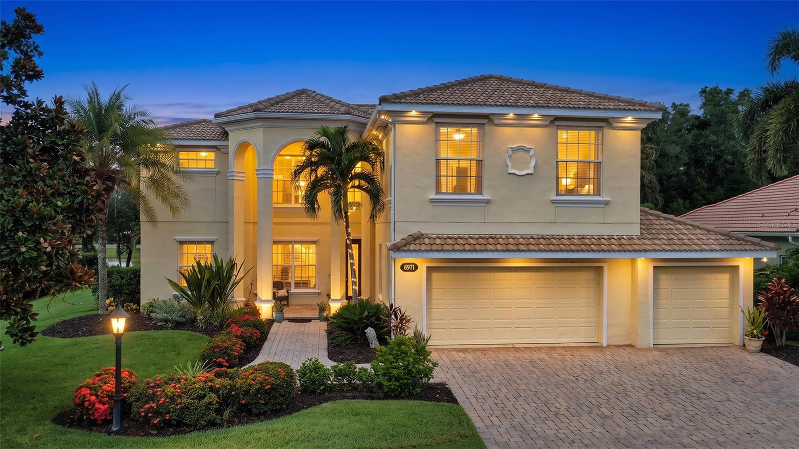 6971 Scrub Jay Dr