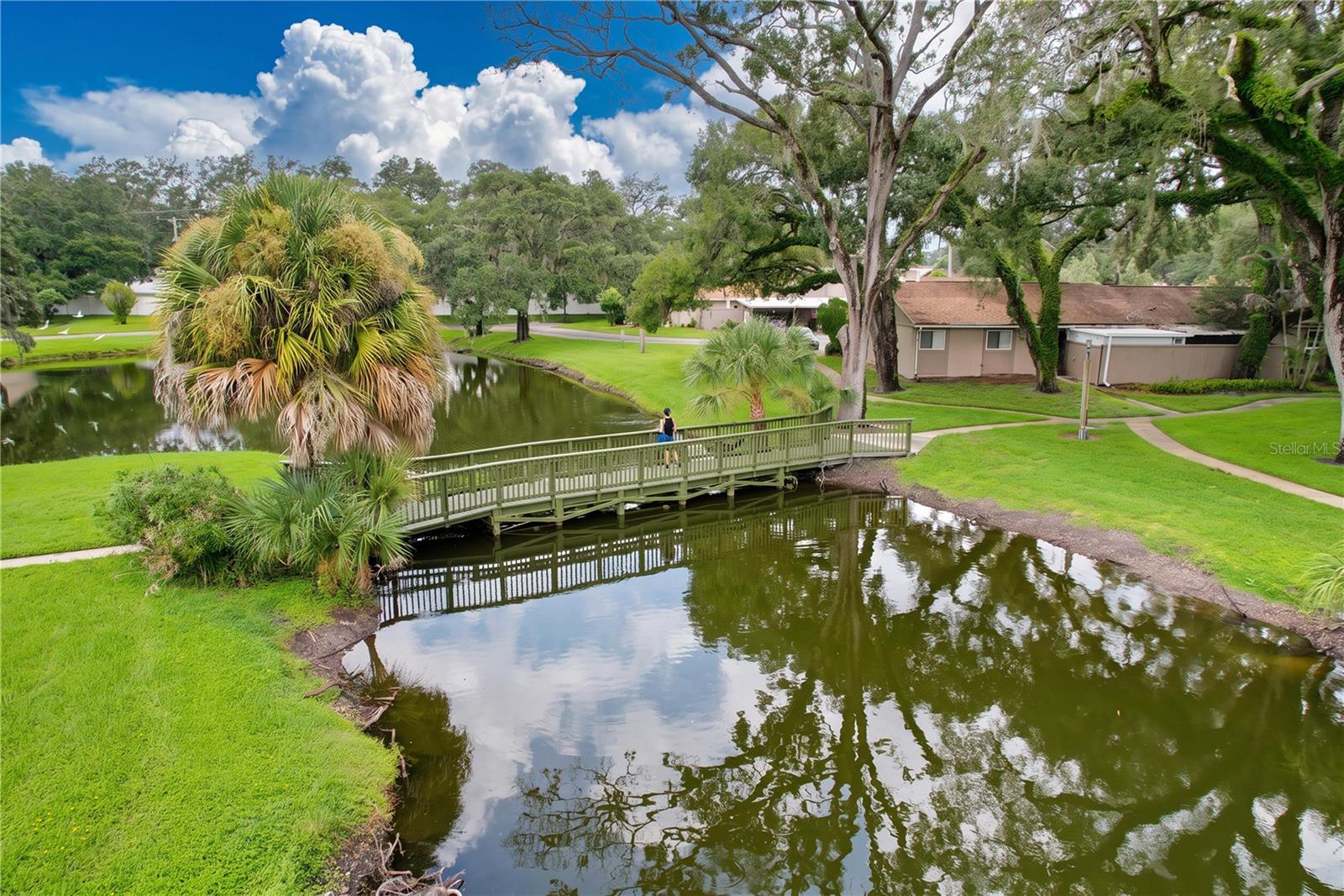 7907 Sabal Dr