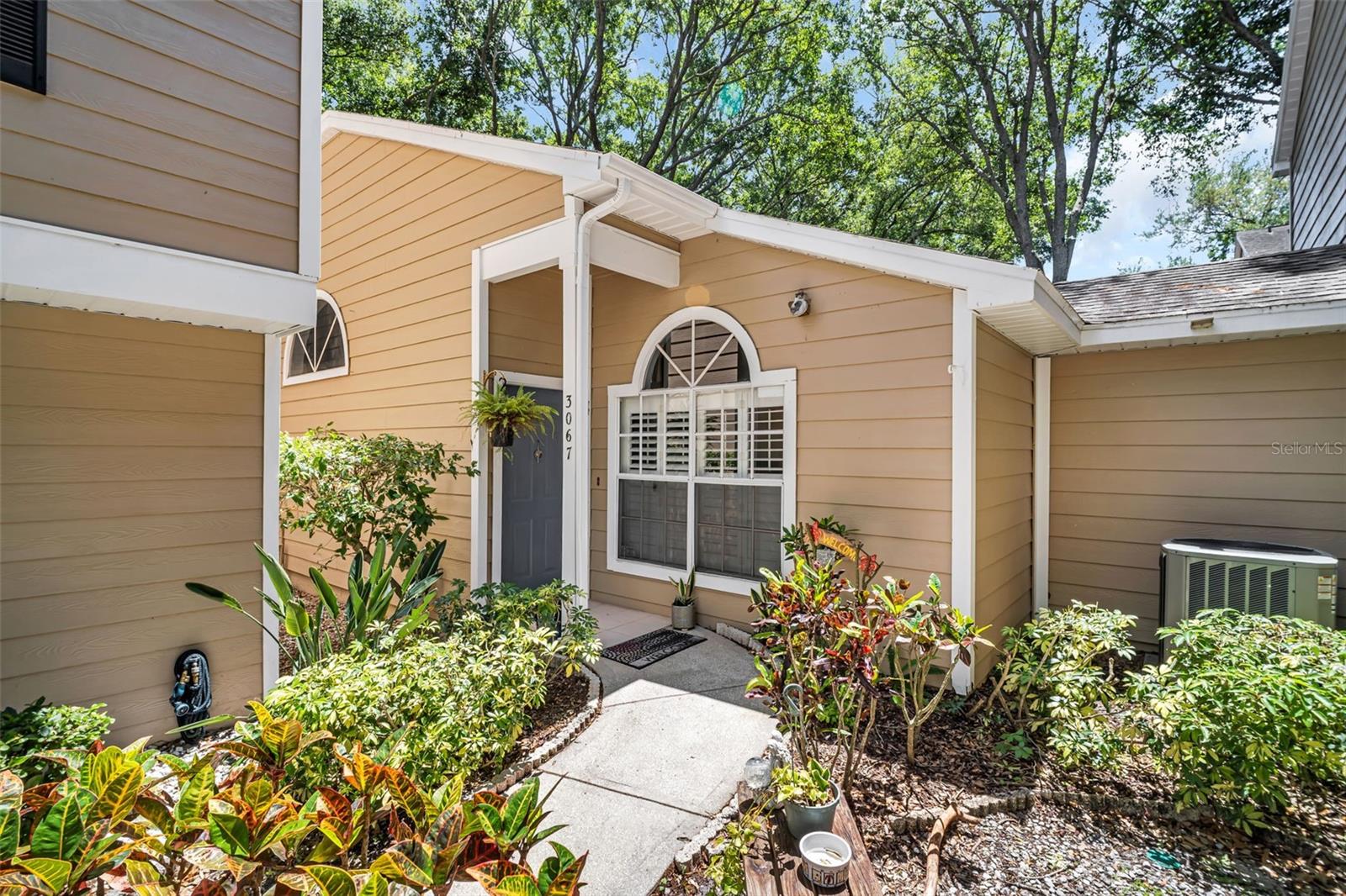 3067 Pointer Dr