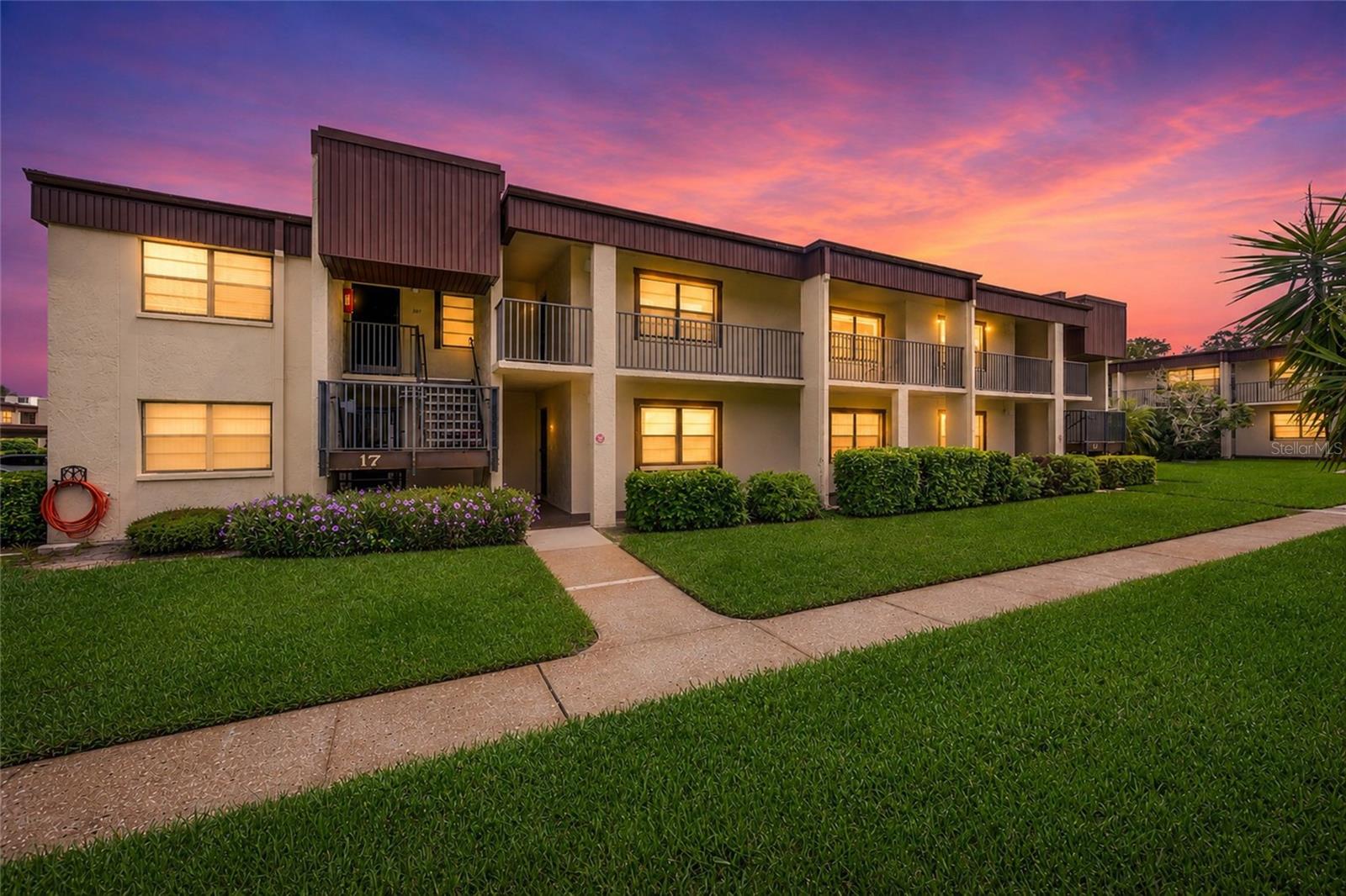 2400 Winding Creek Blvd #17-203