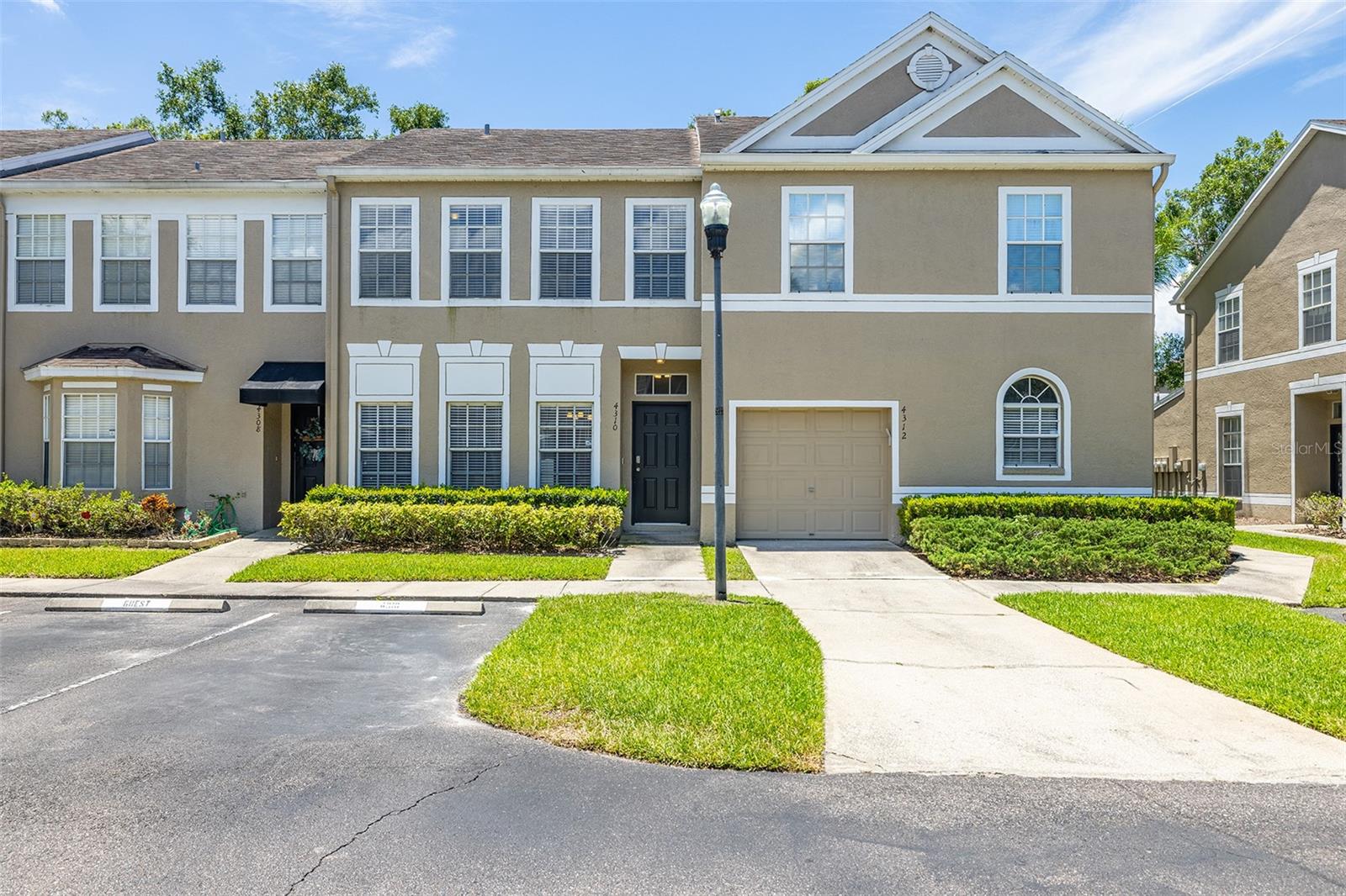 4310 Fincastle CT