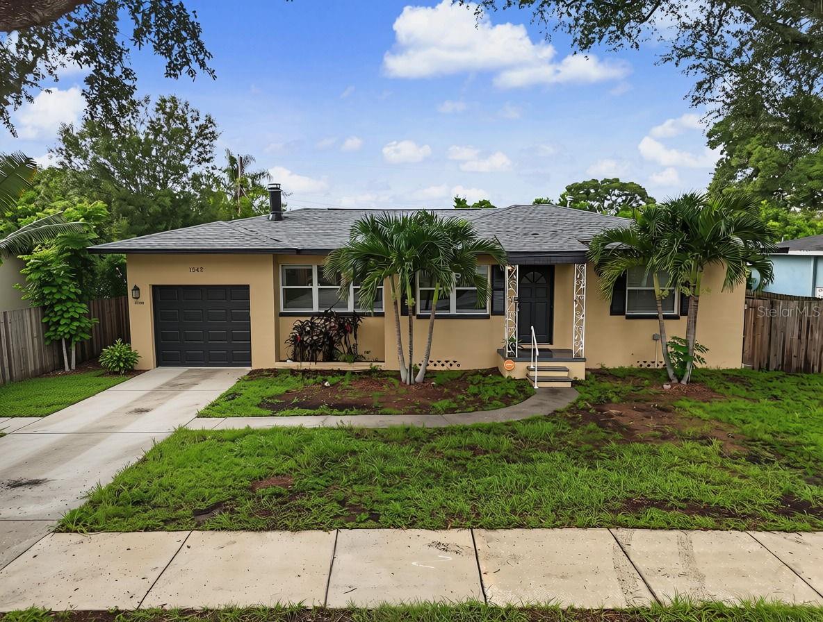 1542 Lakeview Rd