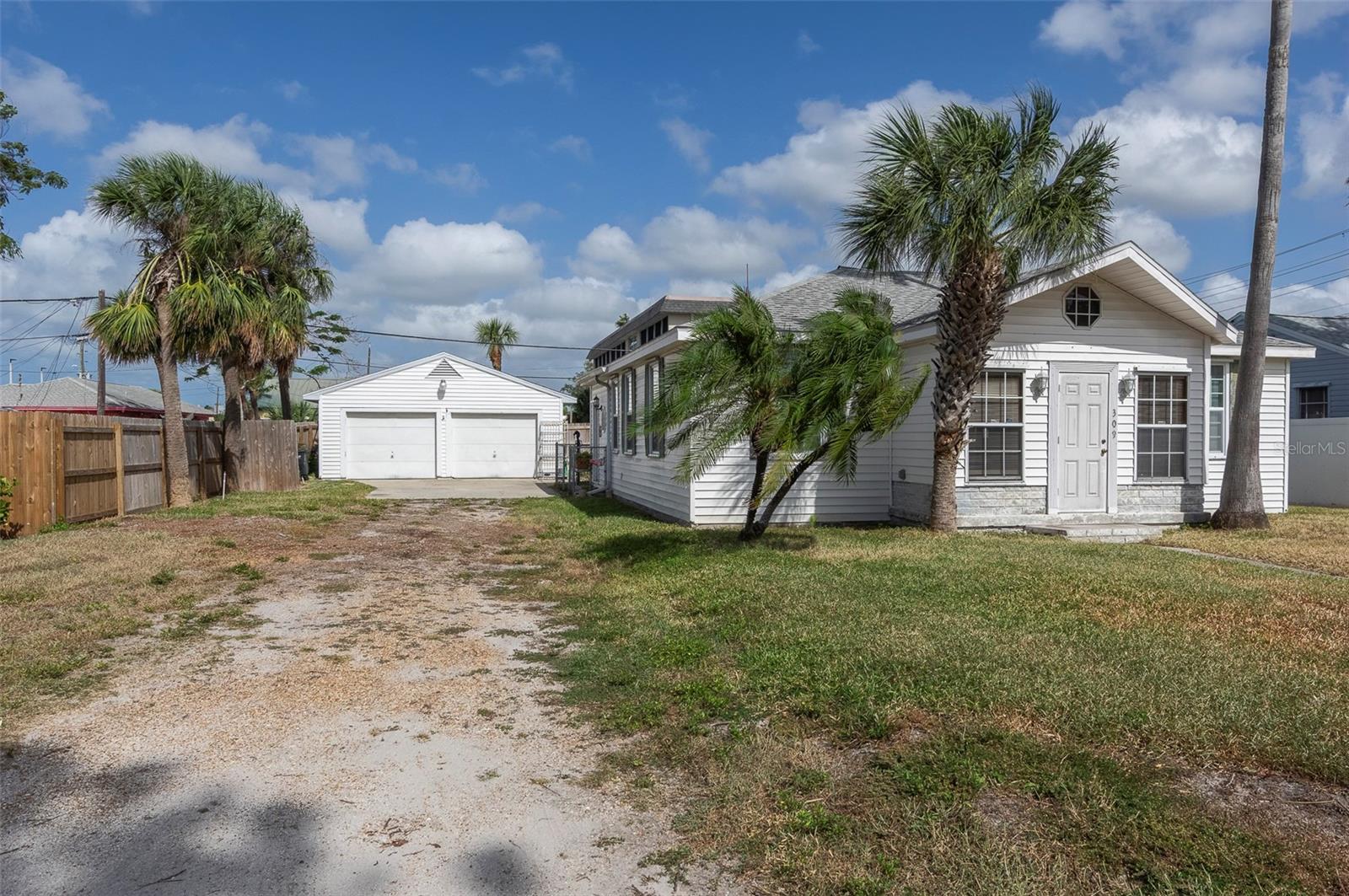 309 72nd Ave