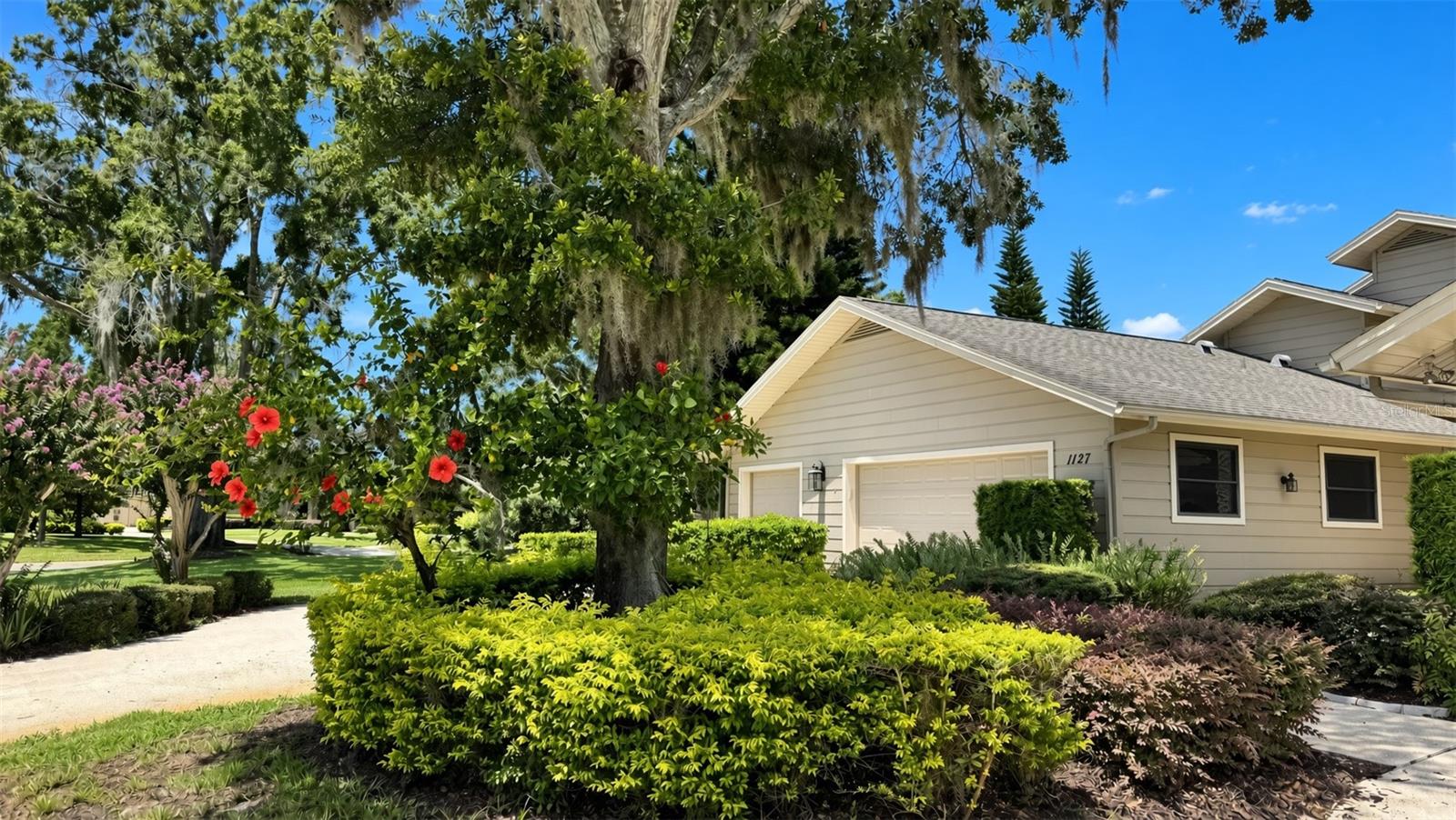 1127 Royal Troon CT
