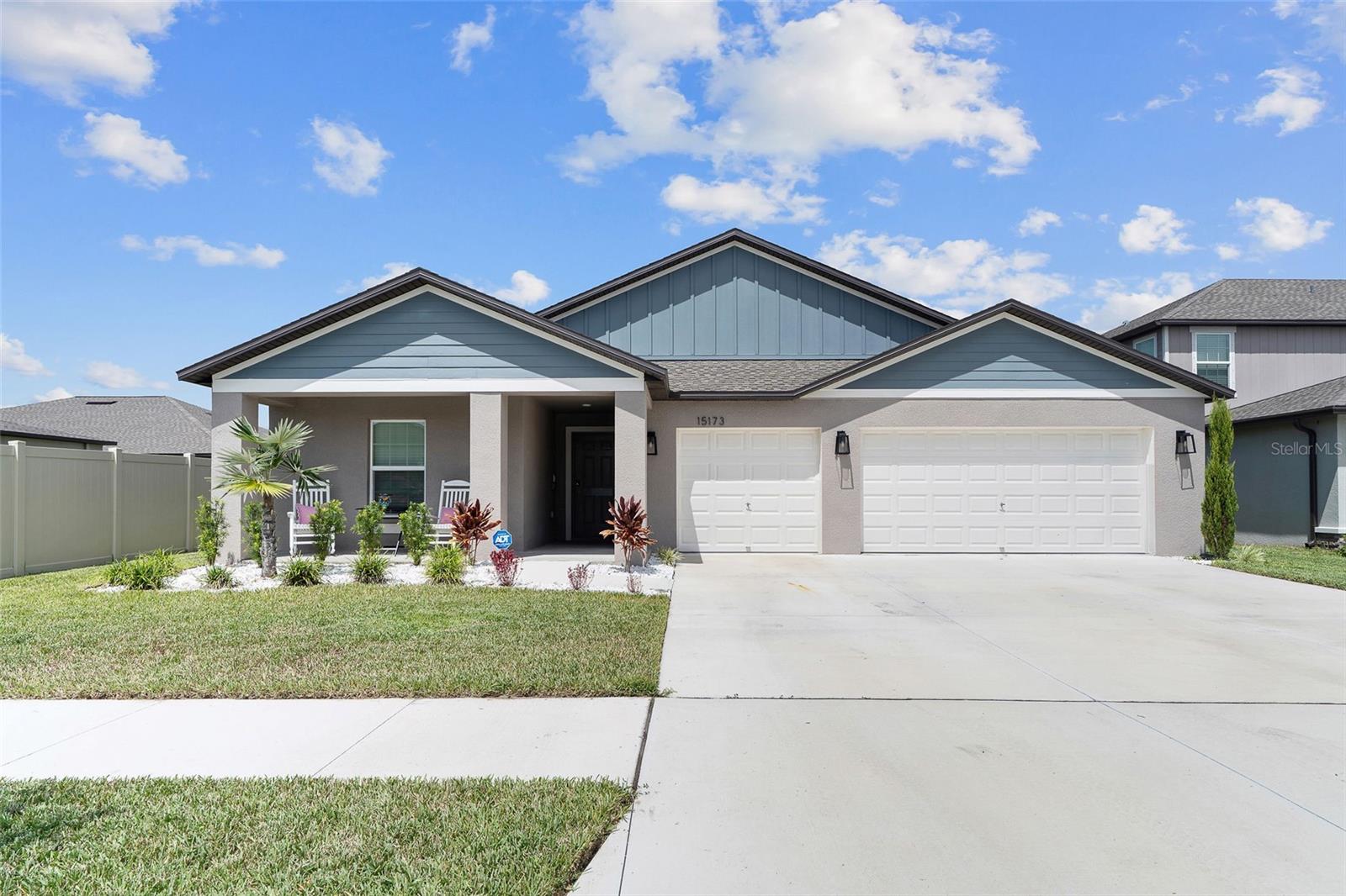 15173 Rainbow Quartz St