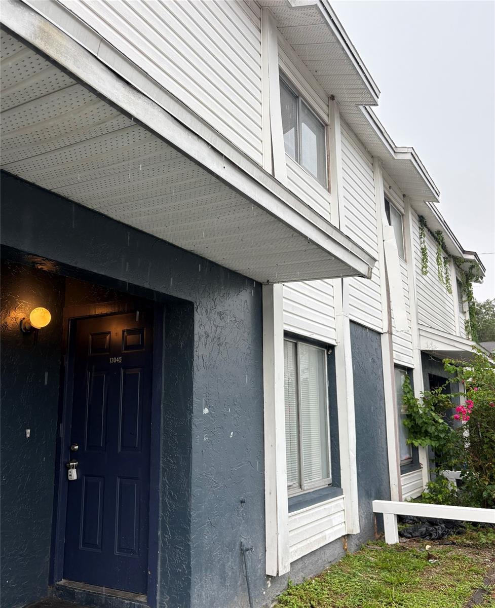 13045 Londondary Pl