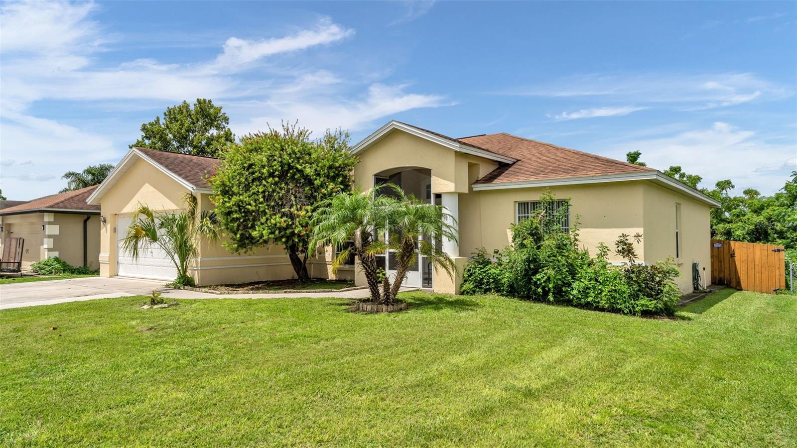 3549 Manor Loop