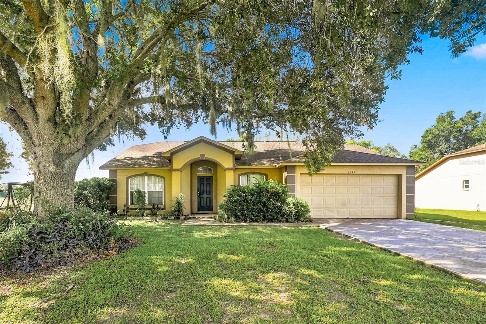 1593 Watson Oaks CT