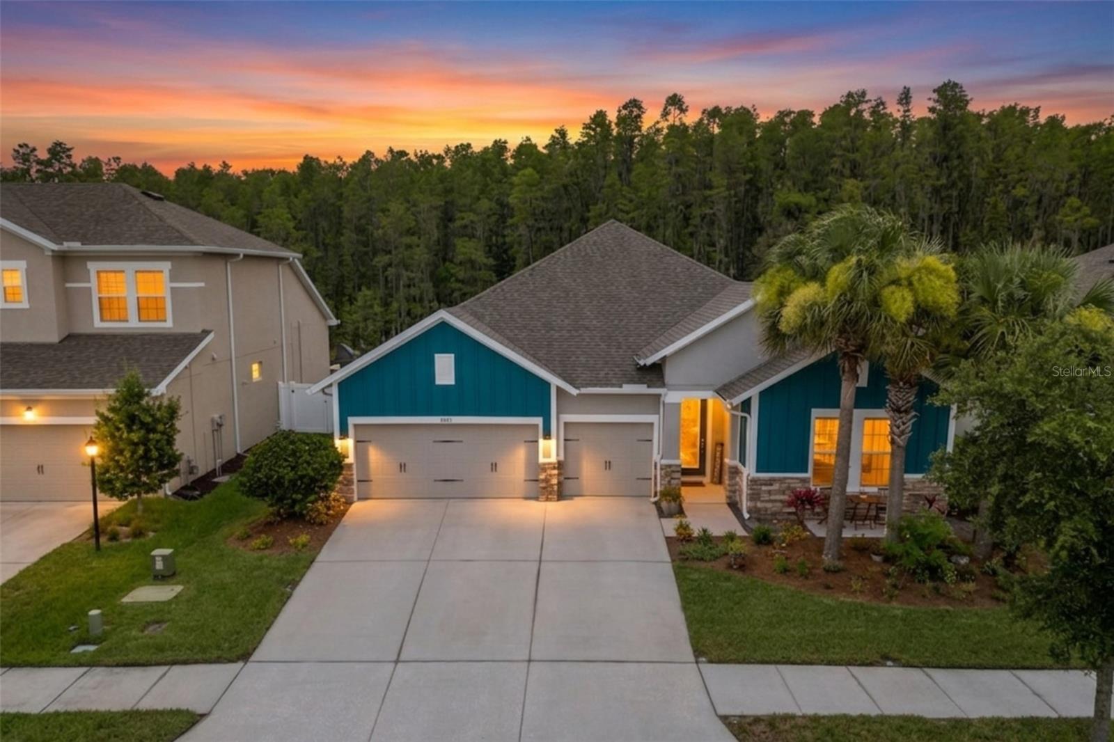 2902 Long Bow Way