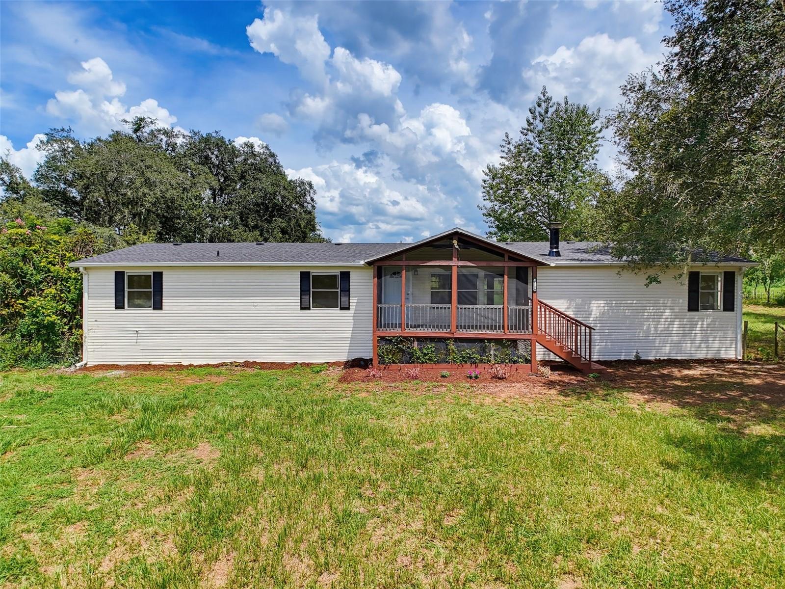 11106 Fernway Ln
