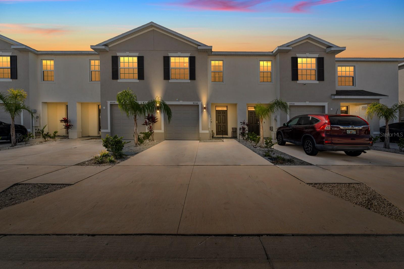 9248 Rock Harbour Way