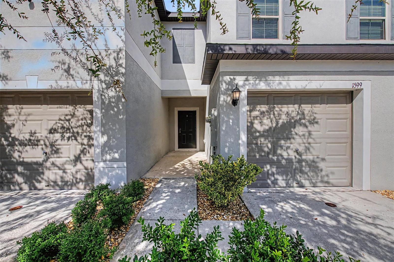 1599 Cassius St