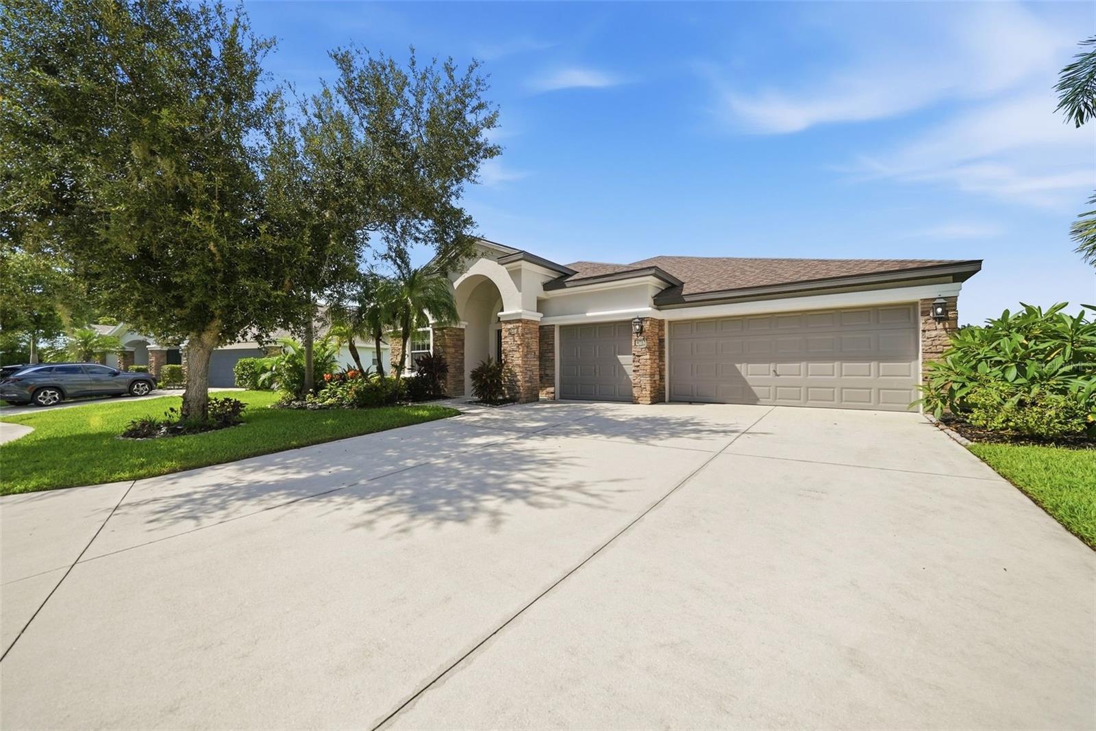 9712 46th CT E