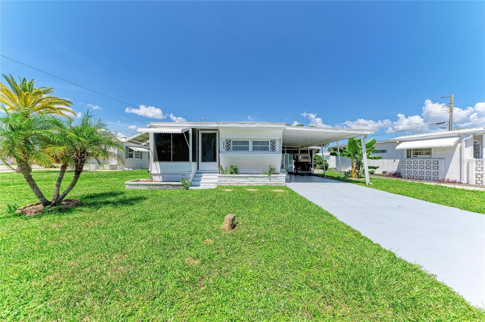 4924 Oakland Hills Ave