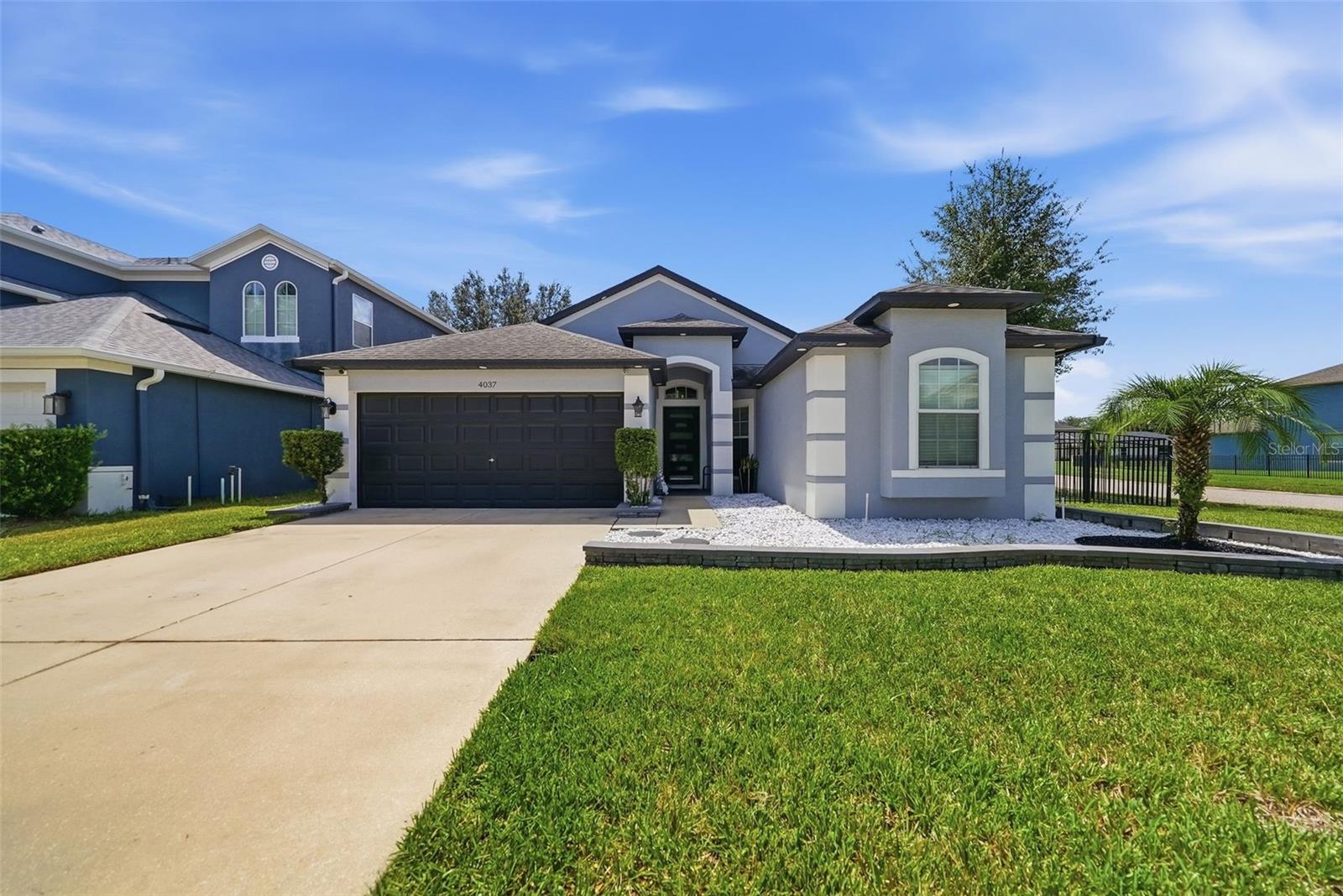 4037 Warwick Hills Dr