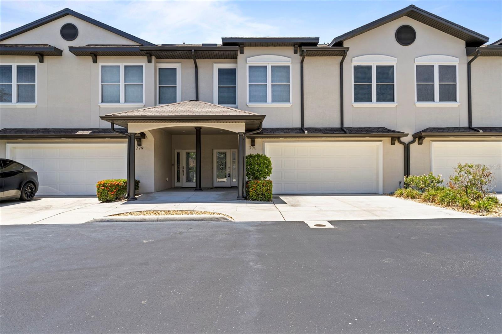 771 Date Palm Ln