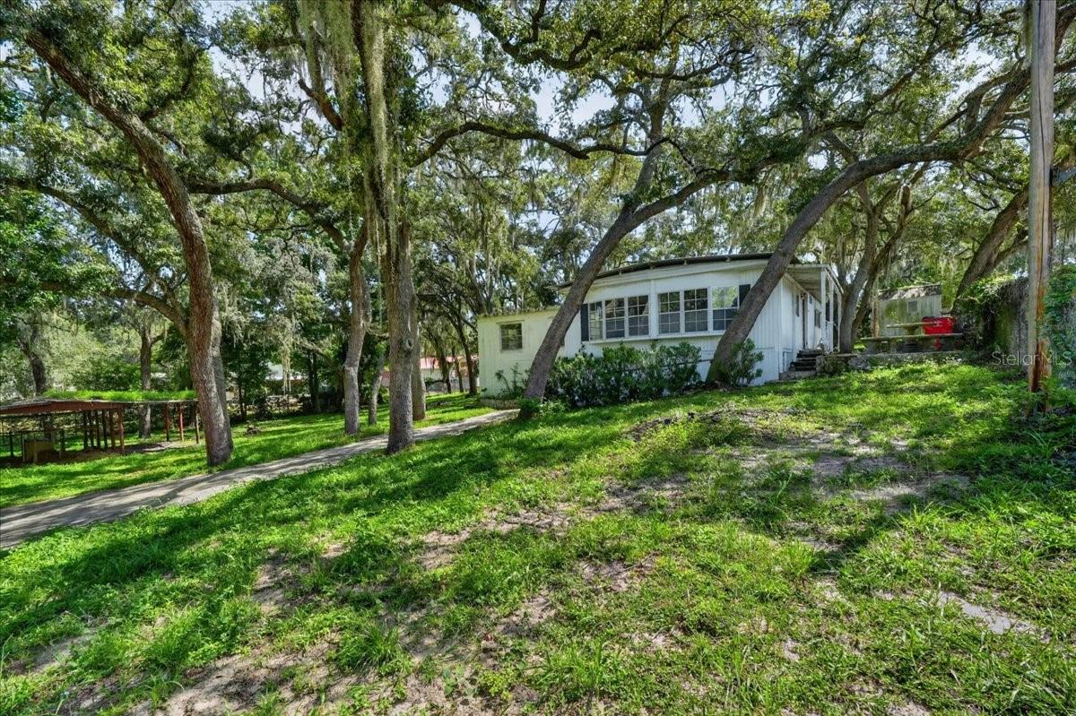12489 SW 45th Ter