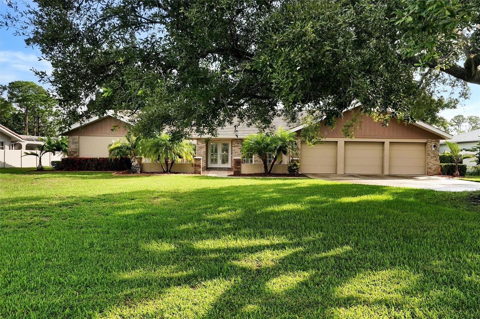 7913 Broadmoor Pines Blvd