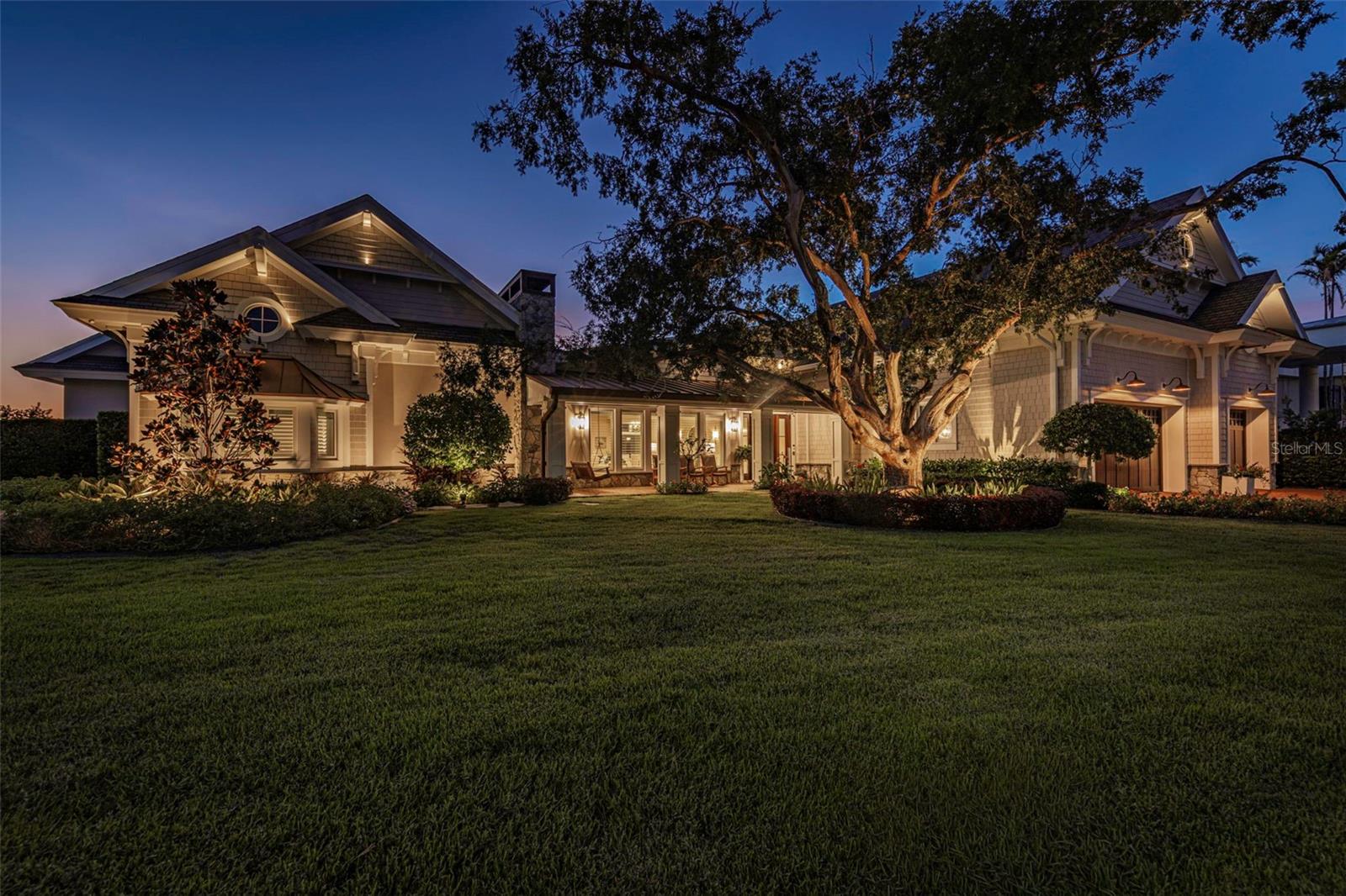 1744 Santa Barbara Dr