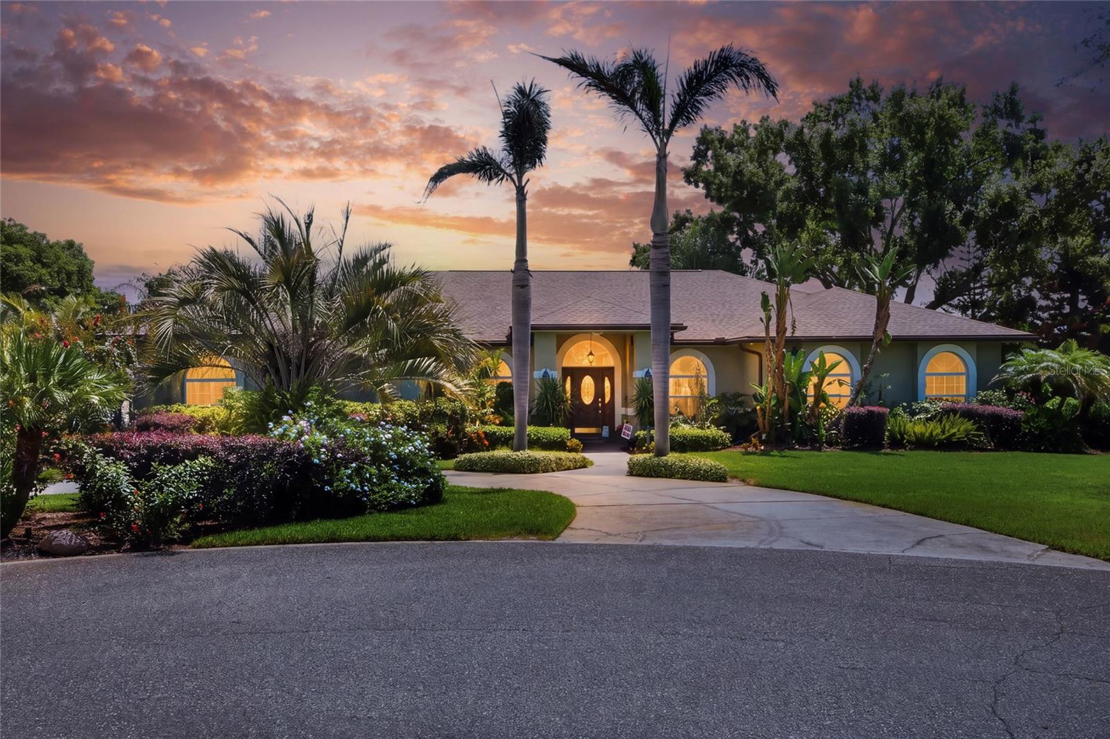 2428 Wildwood CT