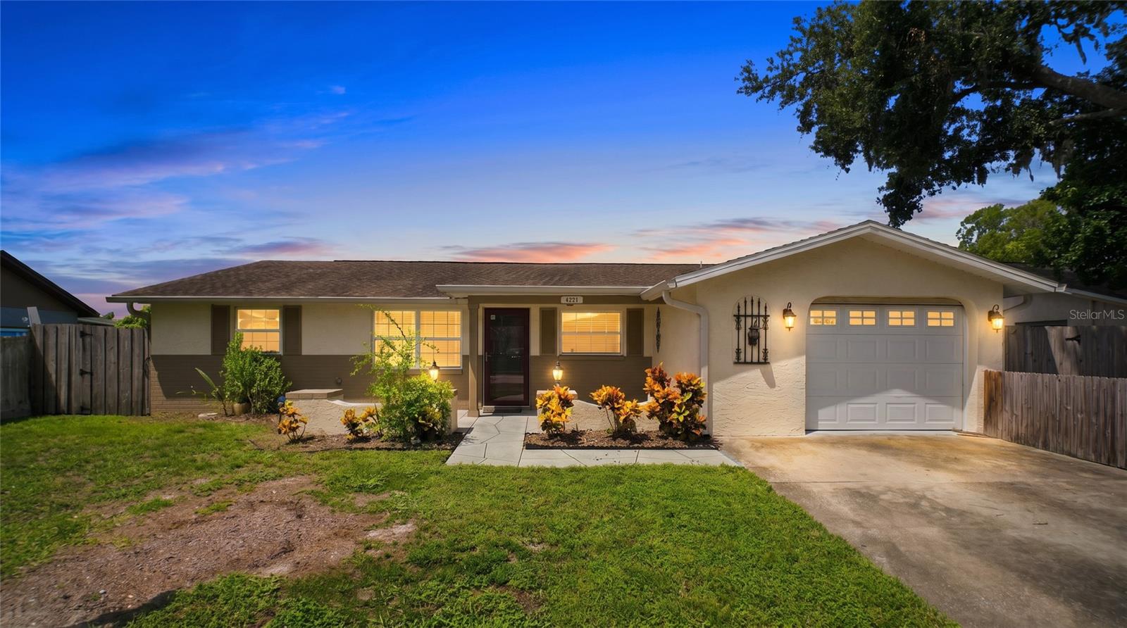 4341 Otter Way