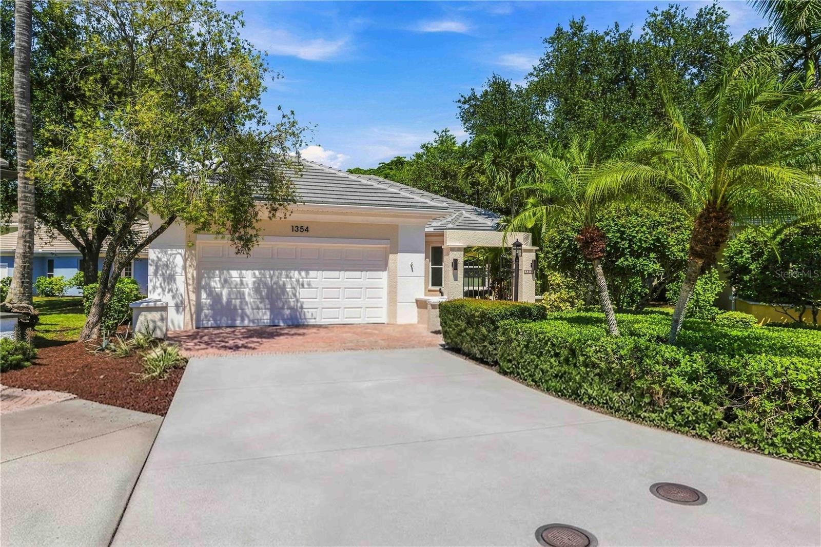 1354 Tearose Pl