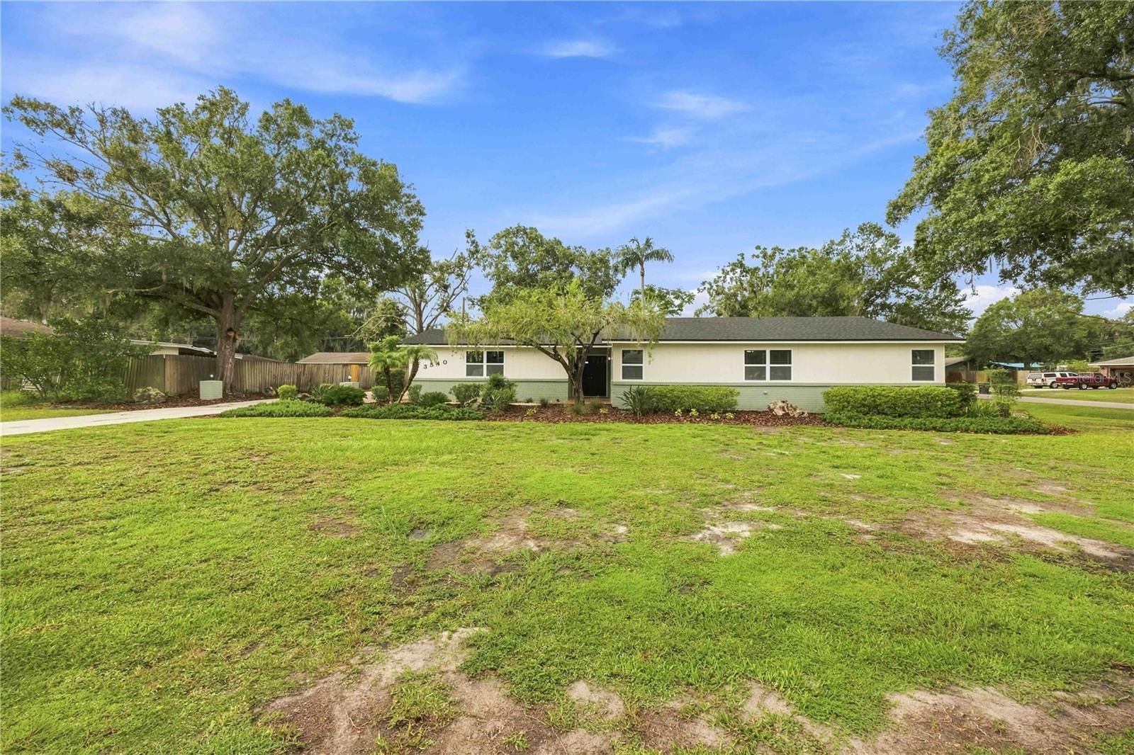 3540 Peacock Ln