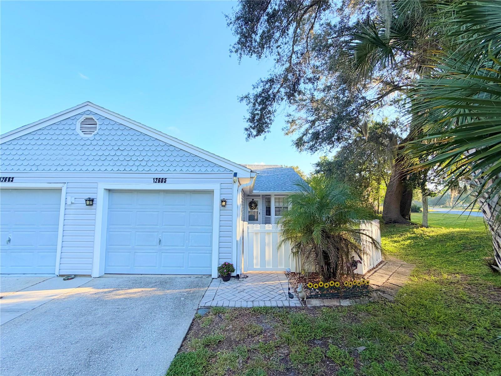 12605 Knollbrook Ln