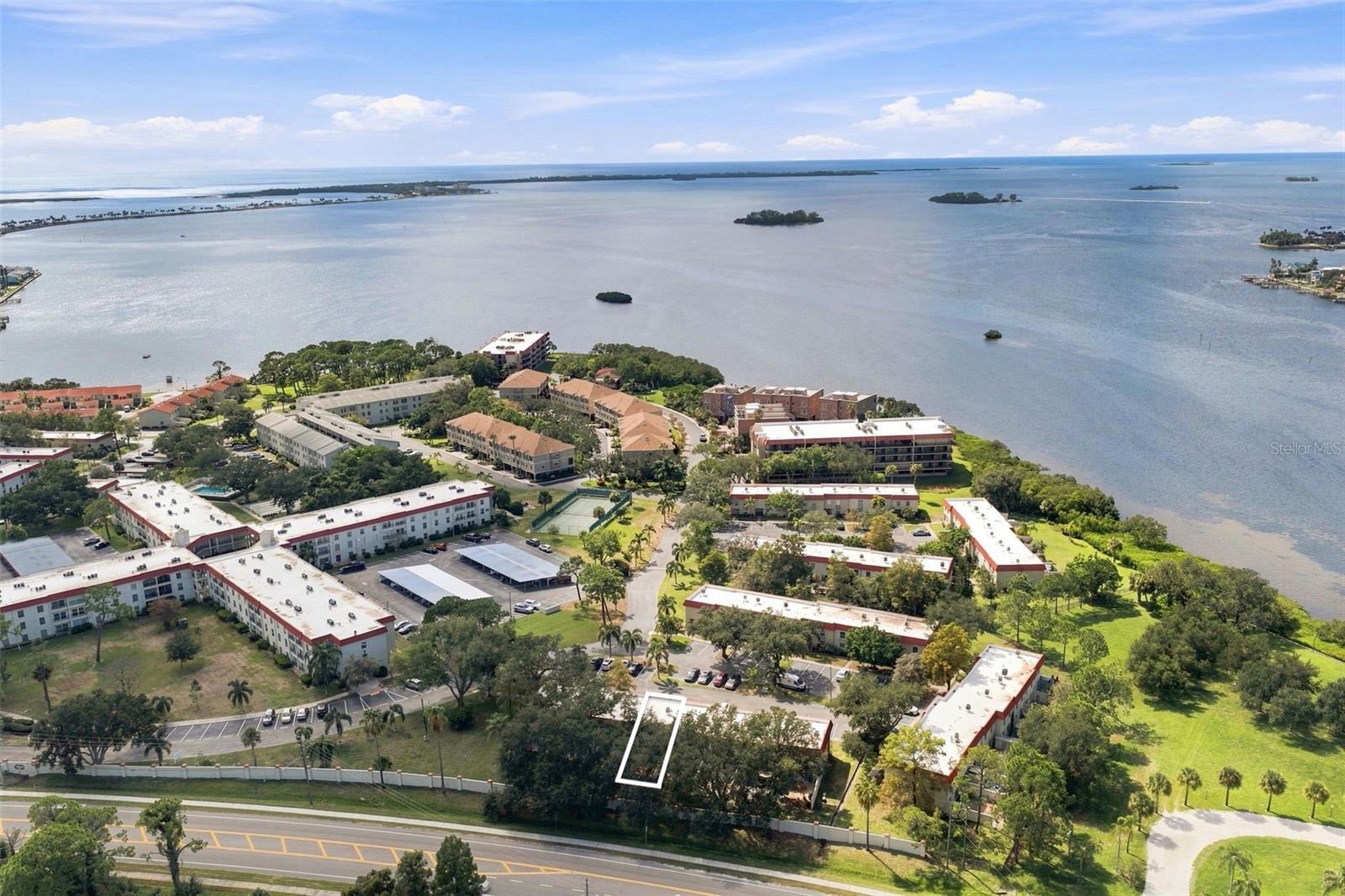 2700 Bayshore Blvd #592